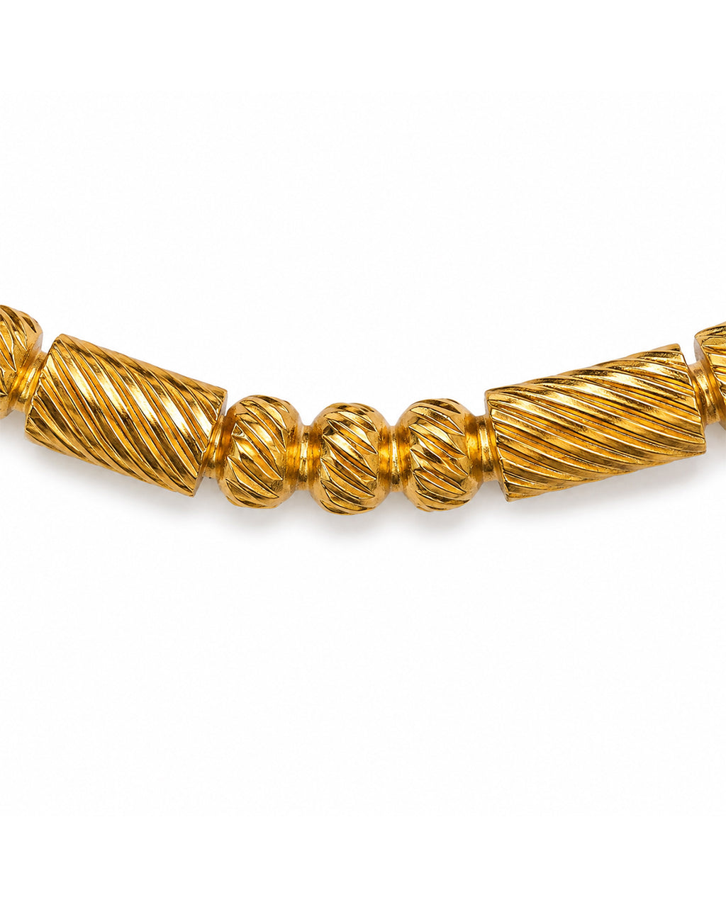 HALO BEADED BANGLE