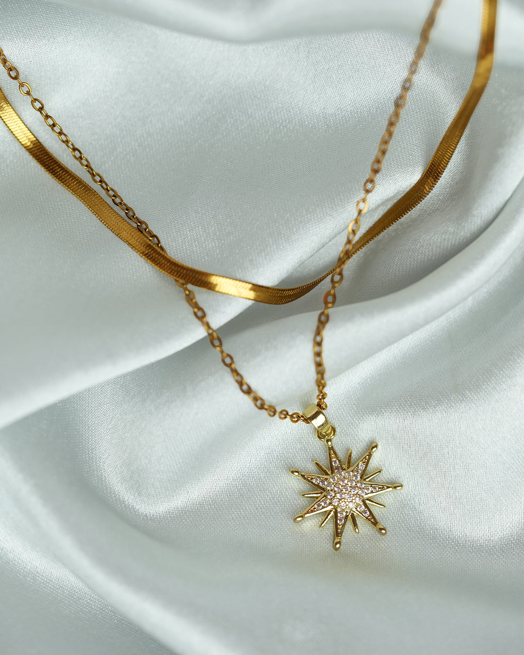 SOL NECKLACE
